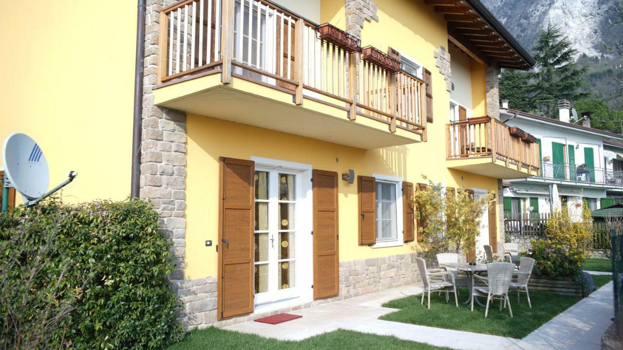 Appartamenti Tasel With Heated Pool Malcesine Buitenkant foto