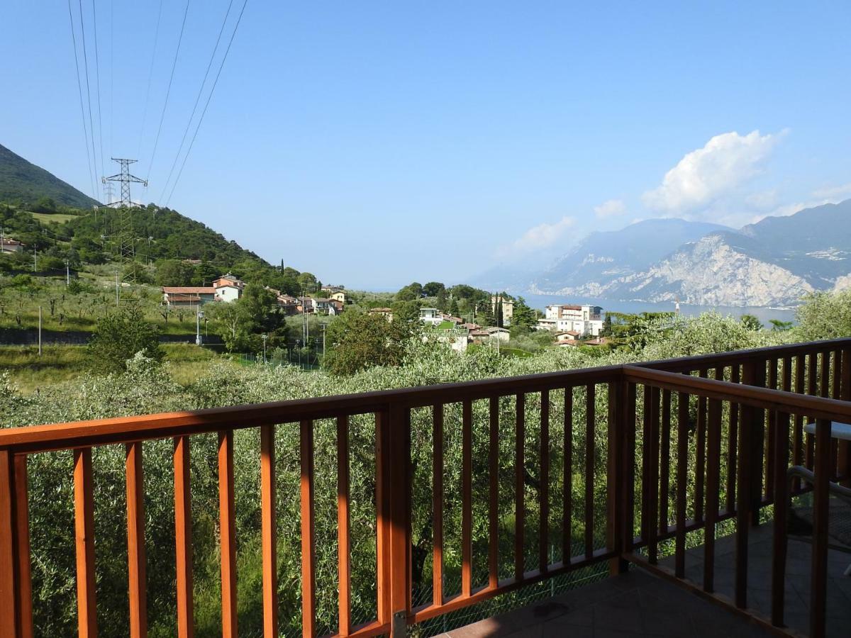 Appartamenti Tasel With Heated Pool Malcesine Buitenkant foto