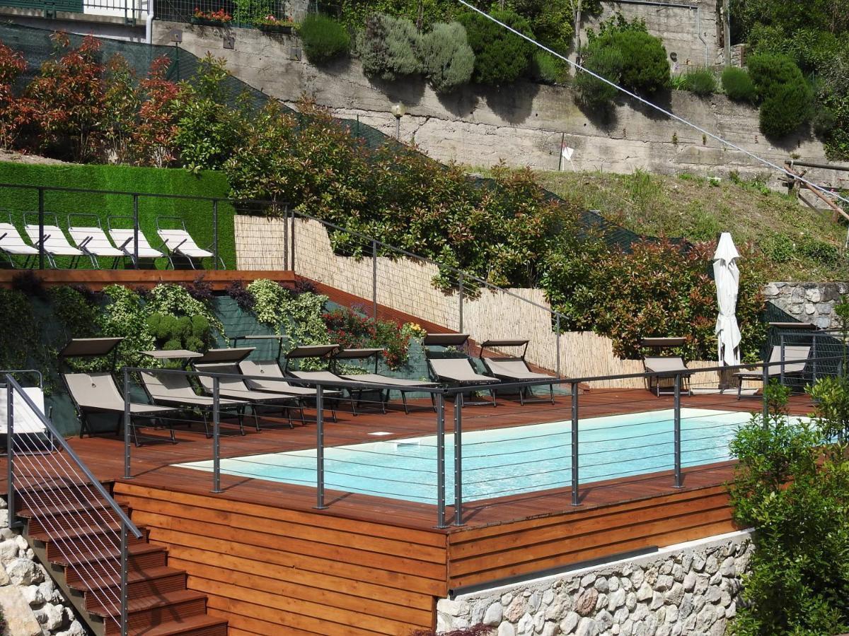 Appartamenti Tasel With Heated Pool Malcesine Buitenkant foto