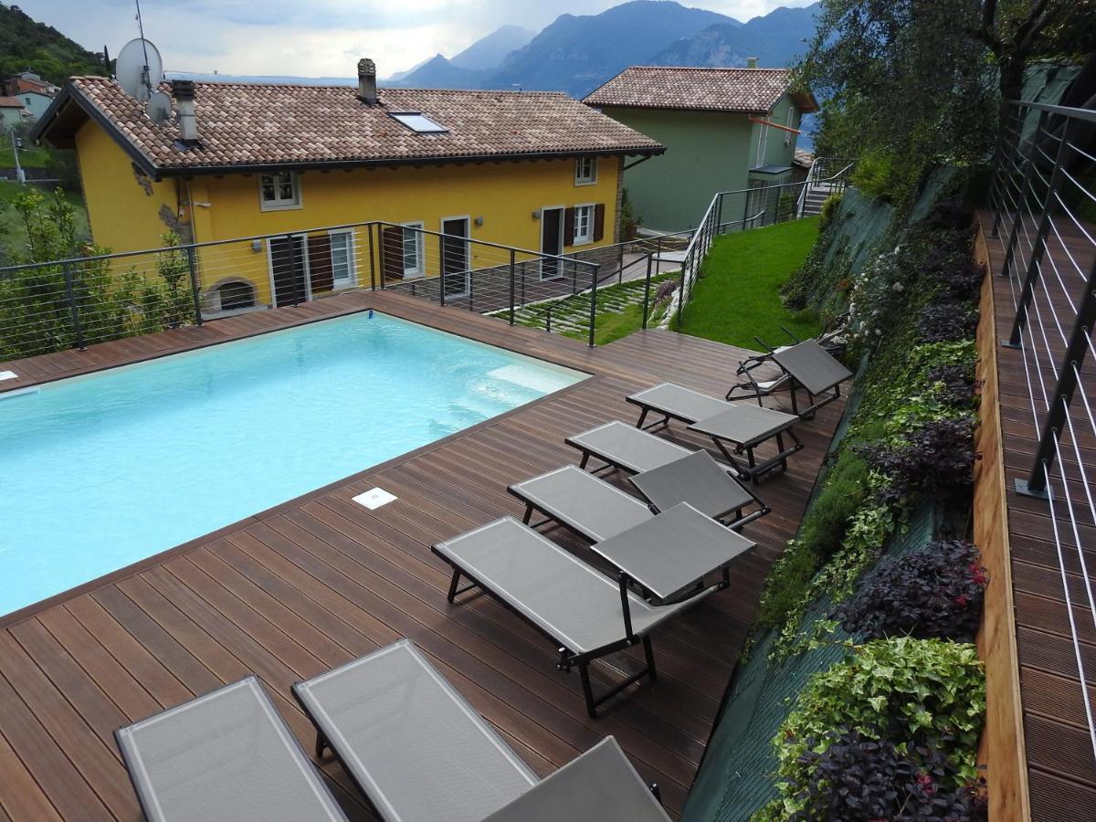 Appartamenti Tasel With Heated Pool Malcesine Buitenkant foto